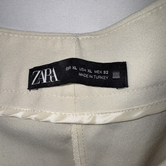 Zara Wide - Leg Pleated Trousers In Off White Size Extra Large - Picture 2 of 5